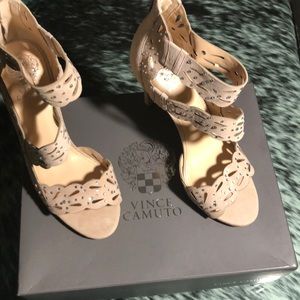 Vince Camuto Sandbar kidsuede sandals 8.5